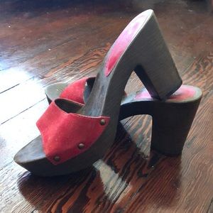 Platform wood 70s heels w/ red suede-like strap